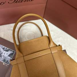 Picture of Loro Piana Handbags _SKUfw189475403fw